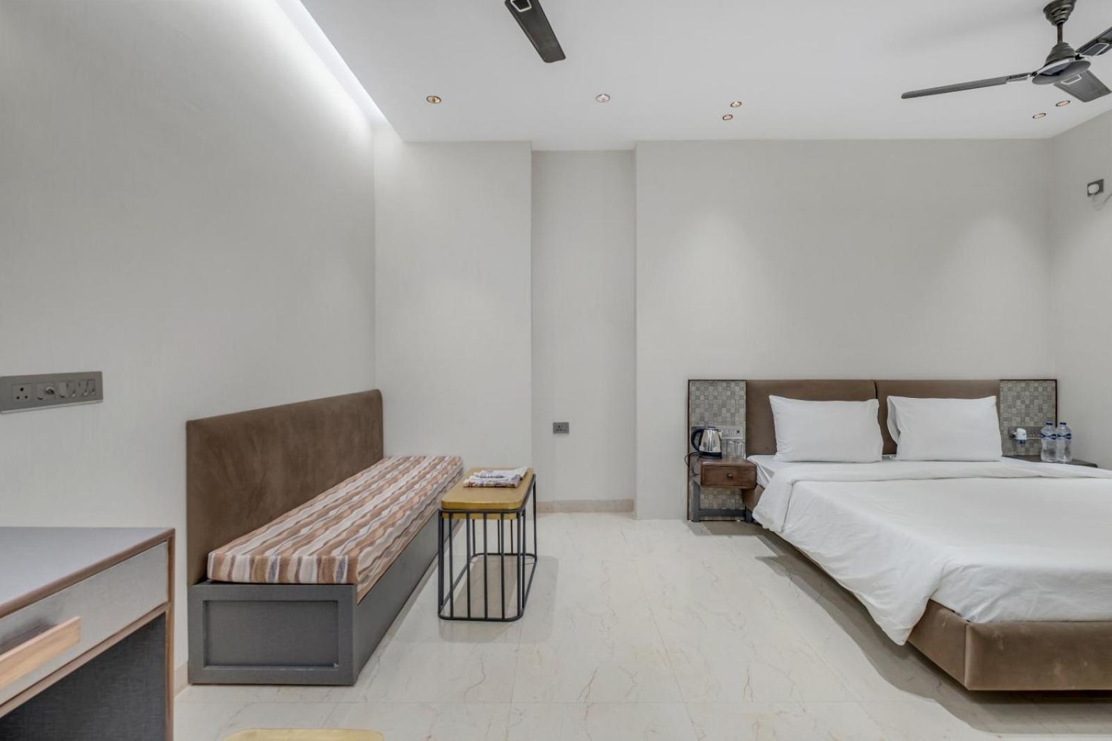 Hari Om Residency 800 Meters From Ram Mandir Ayodhya Hotel Exterior photo