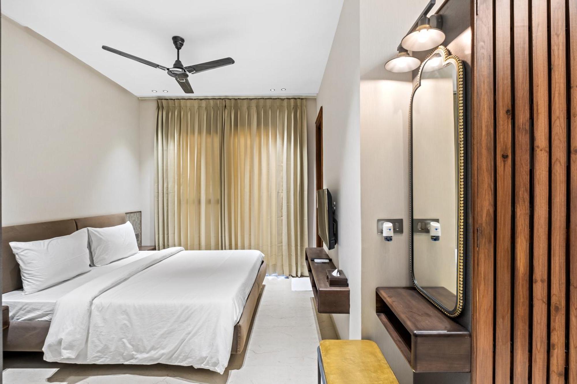 Hari Om Residency 800 Meters From Ram Mandir Ayodhya Hotel Exterior photo